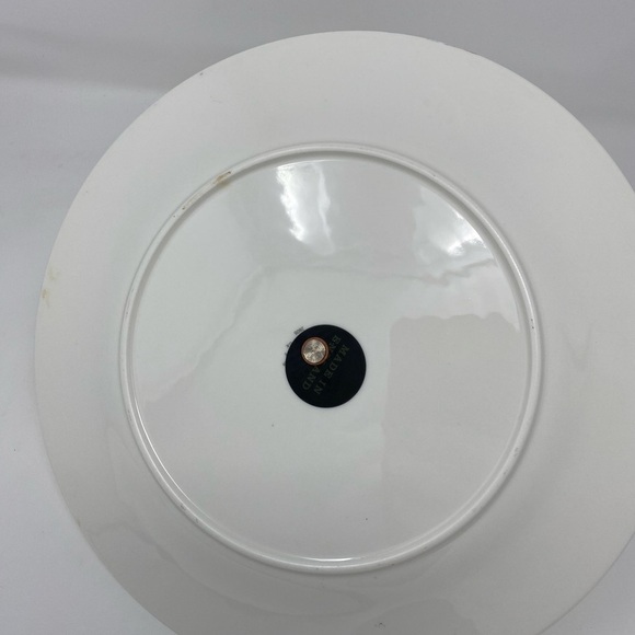 Ashbury Serving Plate with Handle - Picture 2 of 14